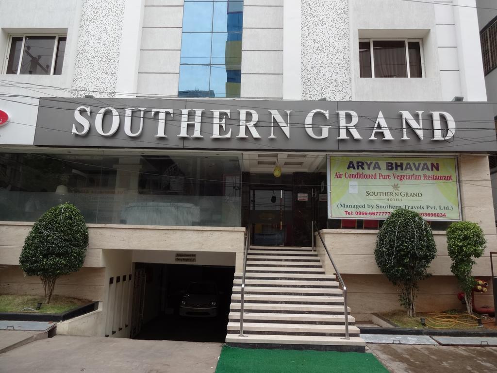 Hotel Southern Grand Vijayawada Exterior photo