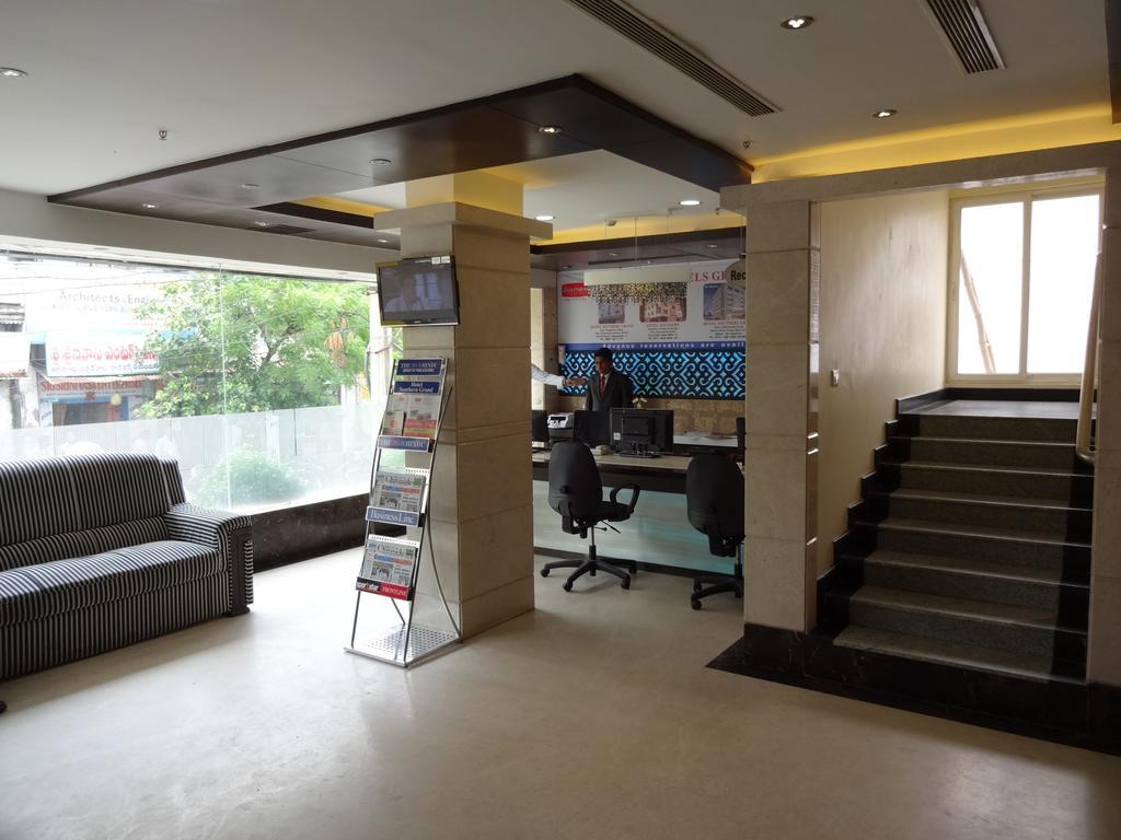 Hotel Southern Grand Vijayawada Exterior photo