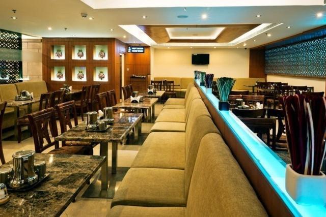 Hotel Southern Grand Vijayawada Exterior photo