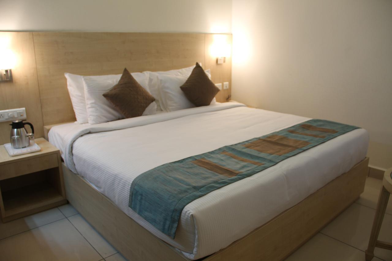 Hotel Southern Grand Vijayawada Exterior photo